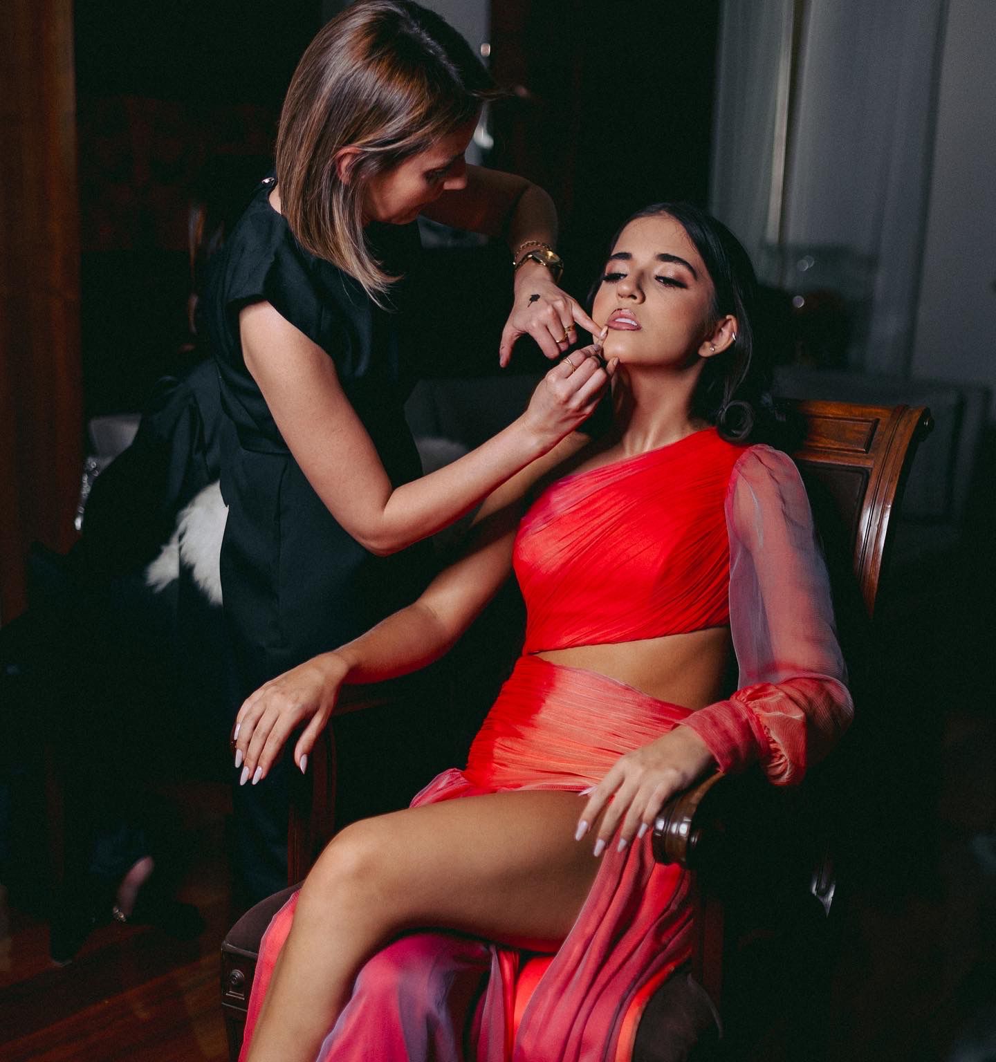 Detalhes de maquiagem